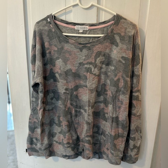 PJ Salvage Lounge Top - Picture 1 of 3